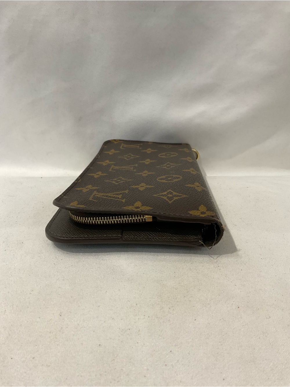 Louis Vuitton Wallet - Picture 6 of 11